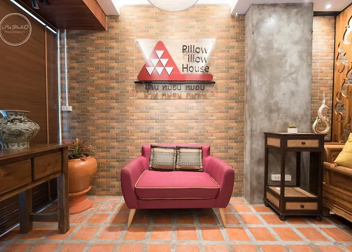 Pillow Pillow House